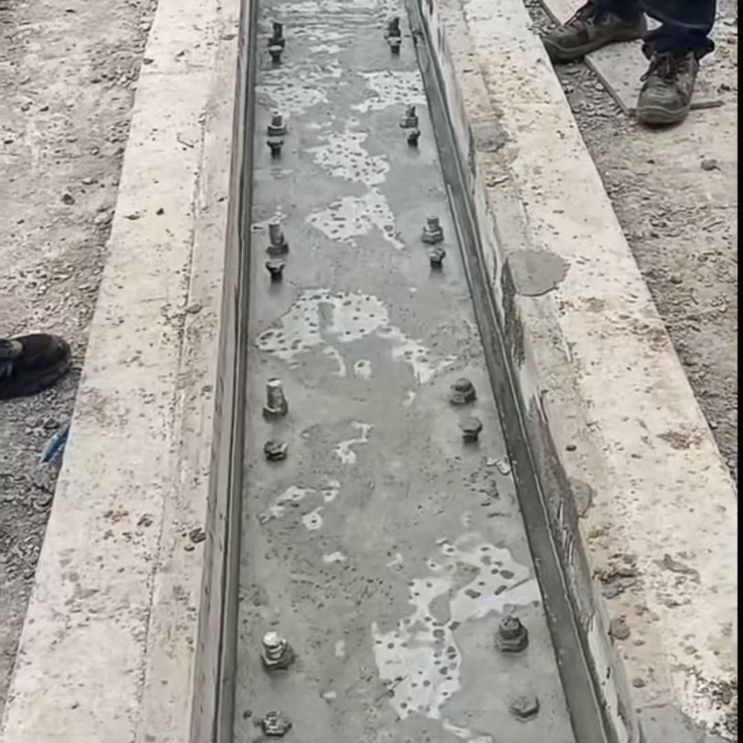 长清港口码头起重机龙门吊重型机械设备稳固用早强快凝轨道胶泥